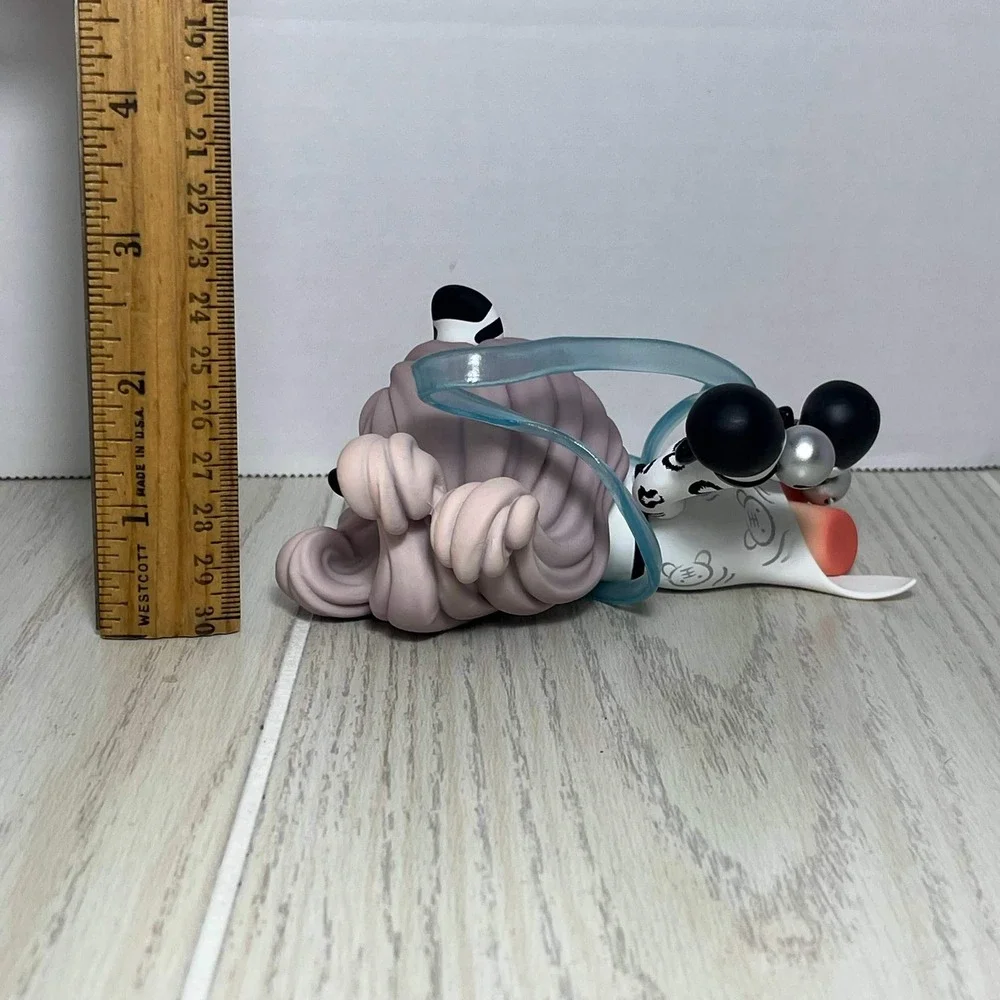 Dodo Sugar floating Mountain and Seas Series Meng Ji Figure White Snow Leopard